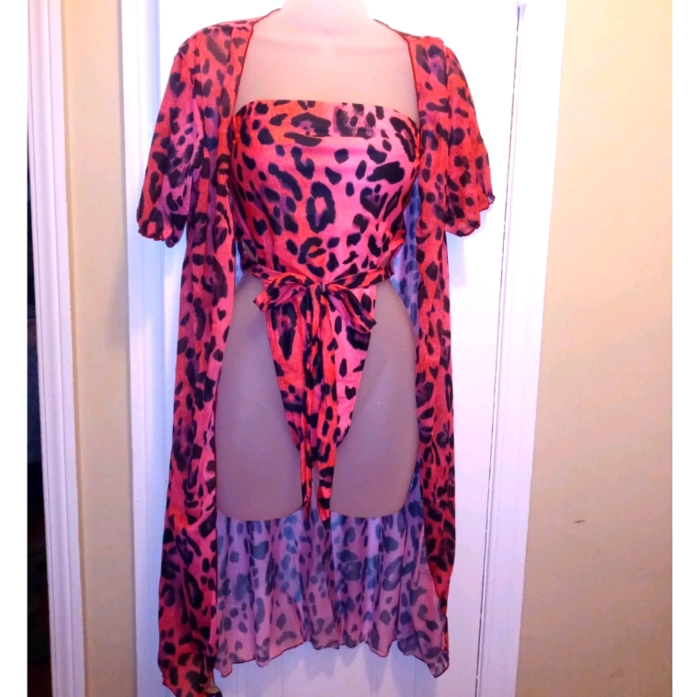 Two Piece🐆Leopard🐆 Swim Set - Picture 5 of 6